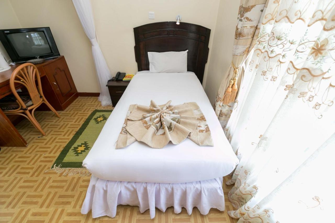 Fahari Gardens Hotel Nairobi Ngoại thất bức ảnh